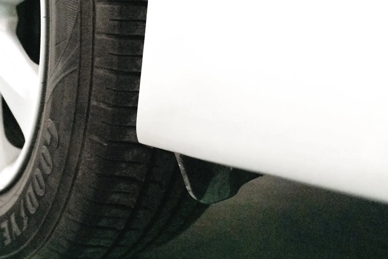 線傷(えぐれ有)